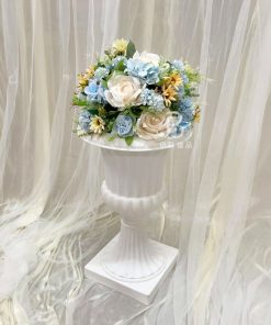 Blue-white-flower-ball